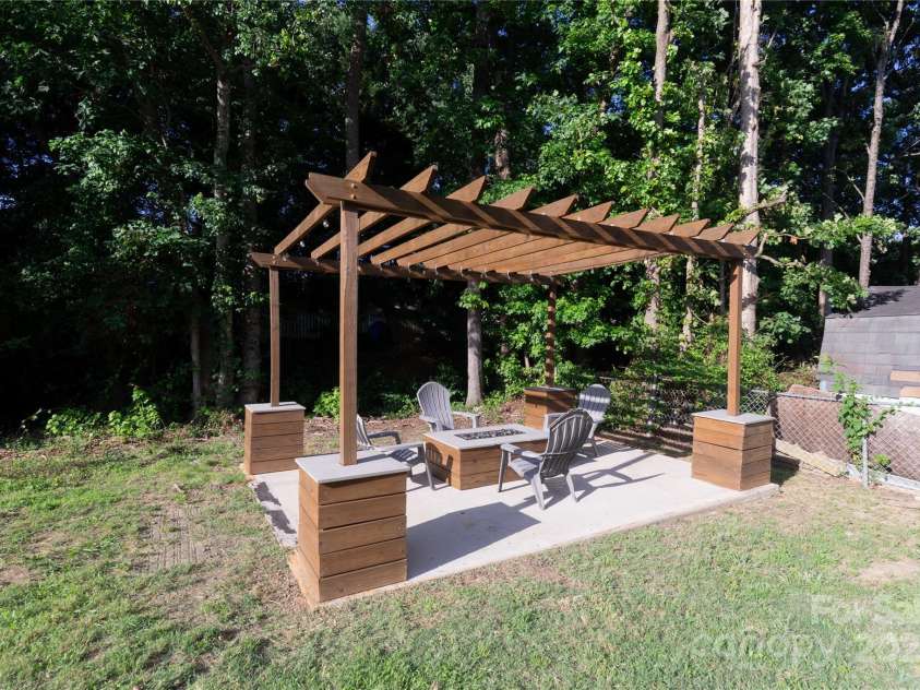 8012 Red Lantern Road, Indian Trail, NC 28079.  MLS# CAR4272960, YatesRealty ID 26308. 