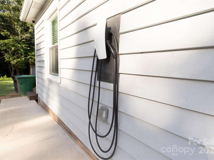 8012 Red Lantern Road, Indian Trail, NC 28079.  MLS# CAR4272960, YatesRealty ID 26308. 