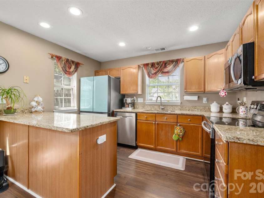 735 Mountainwater Drive, Charlotte, NC 28262.  MLS# CAR4373332, YatesRealty ID 26309. 