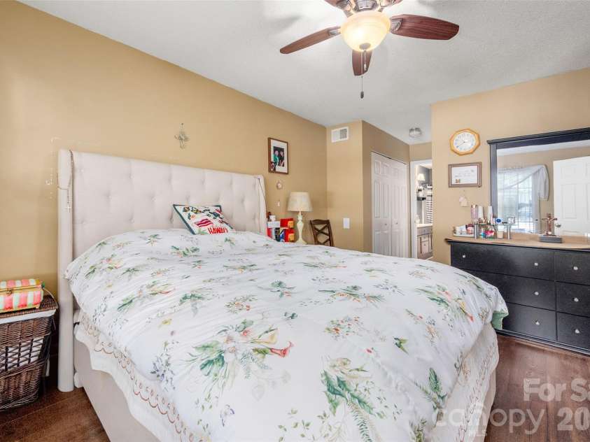 735 Mountainwater Drive, Charlotte, NC 28262.  MLS# CAR4373332, YatesRealty ID 26309. 