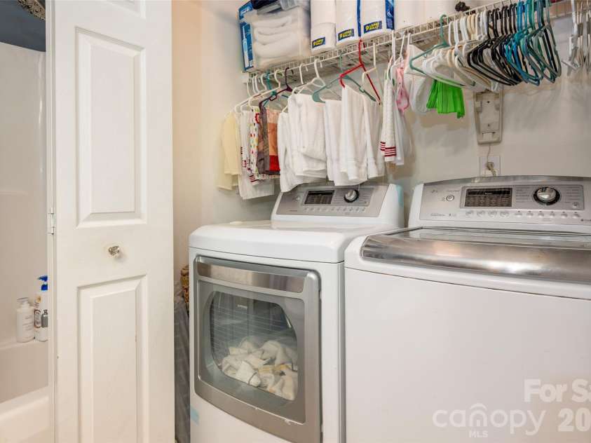 735 Mountainwater Drive, Charlotte, NC 28262.  MLS# CAR4373332, YatesRealty ID 26309. 