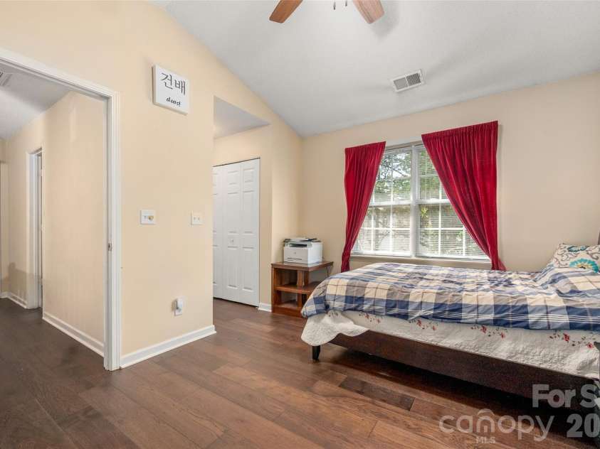 735 Mountainwater Drive, Charlotte, NC 28262.  MLS# CAR4373332, YatesRealty ID 26309. 