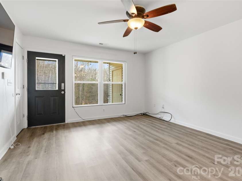19 Krista Circle, Candler, NC 28715.  MLS# CAR4352518, YatesRealty ID 2631. 
