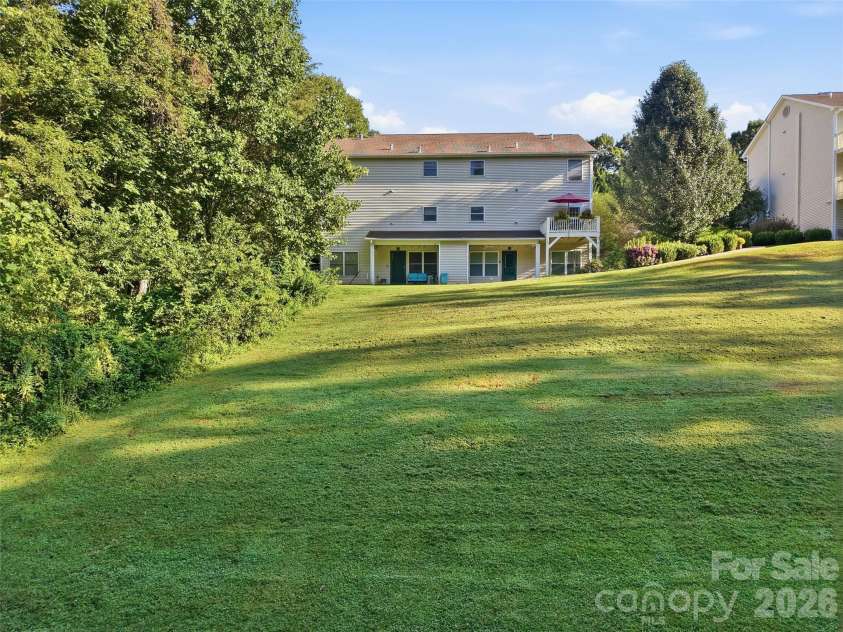 19 Krista Circle, Candler, NC 28715.  MLS# CAR4421403, YatesRealty ID 2631. 