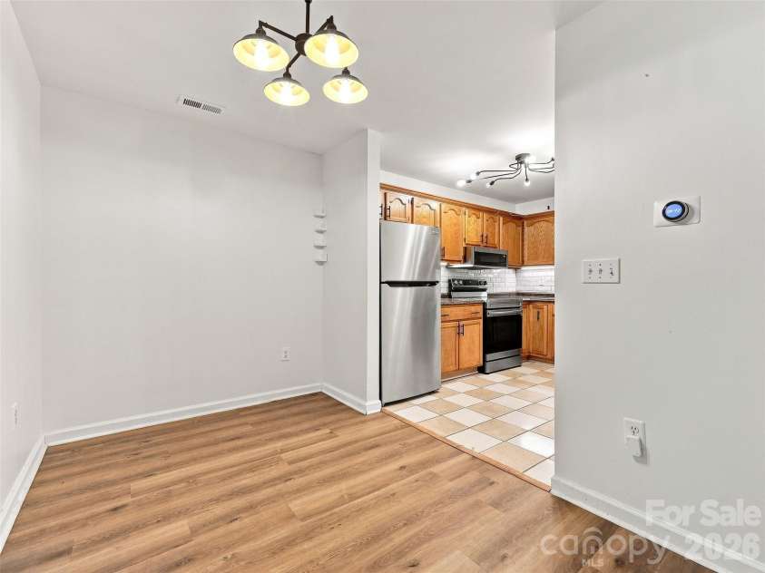 19 Krista Circle, Candler, NC 28715.  MLS# CAR4421403, YatesRealty ID 2631. 
