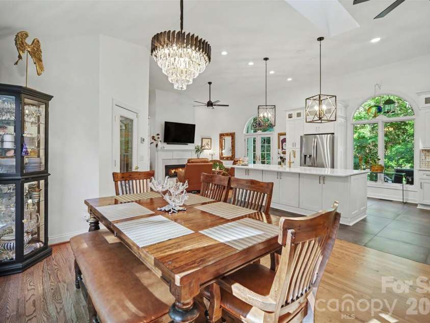 9701 Deer Run Road, Waxhaw, NC 28173.  MLS# CAR4382004, YatesRealty ID 26310. Dining Room