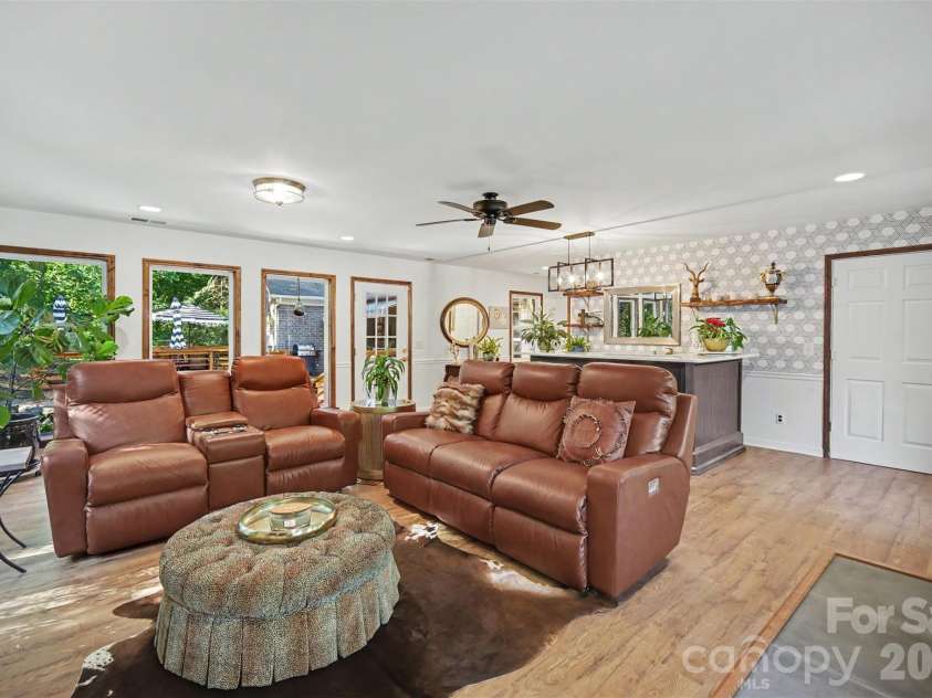 9701 Deer Run Road, Waxhaw, NC 28173.  MLS# CAR4382004, YatesRealty ID 26310. Front Living Room with wetbar