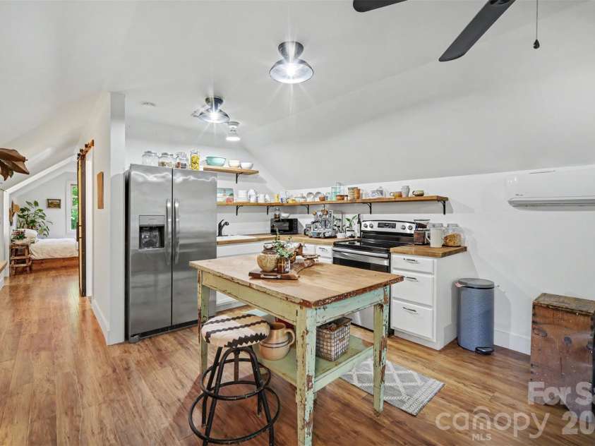 9701 Deer Run Road, Waxhaw, NC 28173.  MLS# CAR4382004, YatesRealty ID 26310. Secondary Living Quarters - kitchen