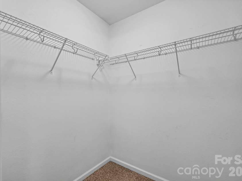 85 Rotunda Circle, Asheville, NC 28806.  MLS# CAR4379680, YatesRealty ID 26312. 
