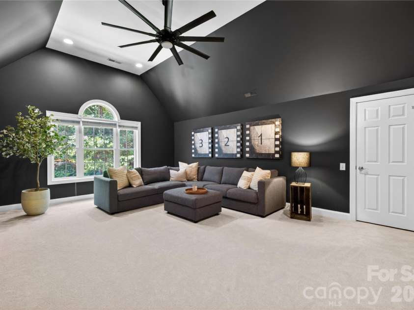 1117 Legacy Lane, Fort Mill, SC 29708.  MLS# CAR4384026, YatesRealty ID 26313. 2nd floor bonus