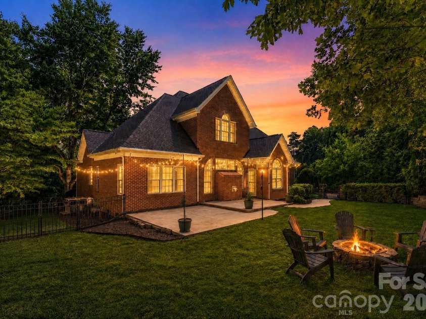 1117 Legacy Lane, Fort Mill, SC 29708.  MLS# CAR4384026, YatesRealty ID 26313. Backyard