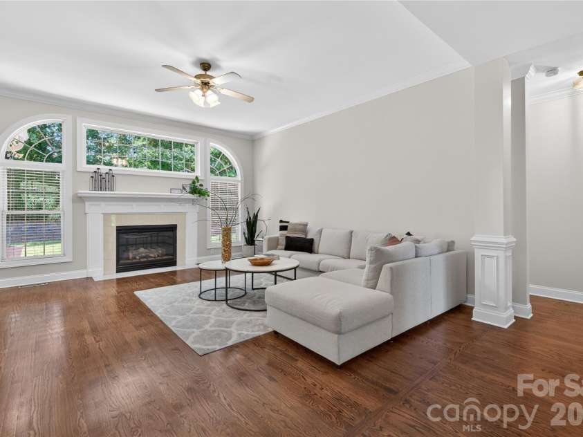 1117 Legacy Lane, Fort Mill, SC 29708.  MLS# CAR4384026, YatesRealty ID 26313. Great Room