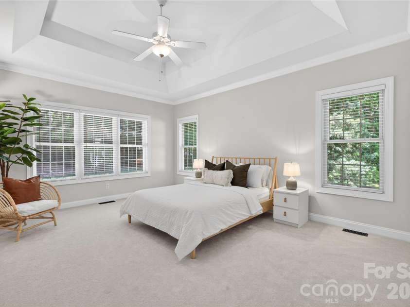 1117 Legacy Lane, Fort Mill, SC 29708.  MLS# CAR4384026, YatesRealty ID 26313. Primary on the main.