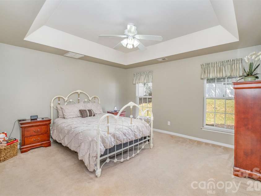 6859 Lakecrest Court, Denver, NC 28037.  MLS# CAR4385082, YatesRealty ID 26315. 