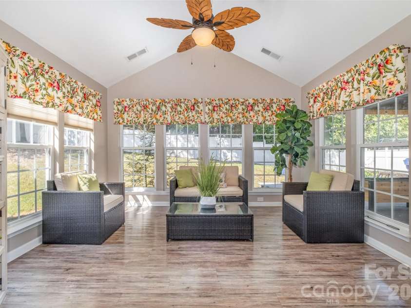 6859 Lakecrest Court, Denver, NC 28037.  MLS# CAR4385082, YatesRealty ID 26315. 
