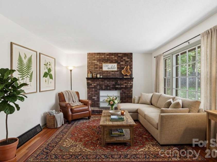 38 Nixon Terrace, Asheville, NC 28805.  MLS# CAR4385121, YatesRealty ID 26316. Living Room virtually staged