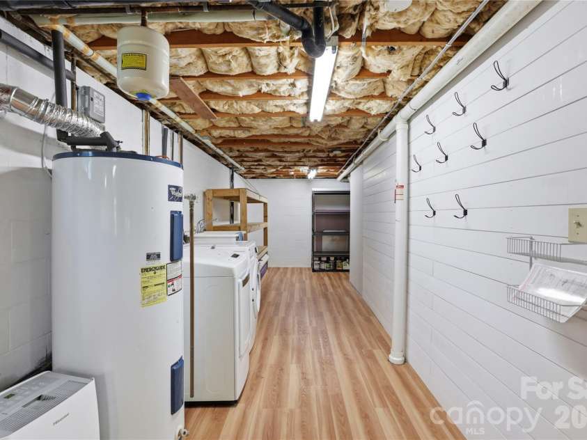 38 Nixon Terrace, Asheville, NC 28805.  MLS# CAR4385121, YatesRealty ID 26316. Utility/laundry area in baesment