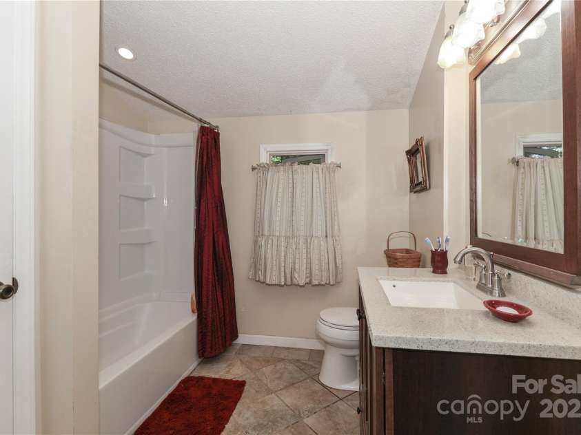 173 Rocky River Road, Mooresville, NC 28115.  MLS# CAR4259535, YatesRealty ID 26317. 