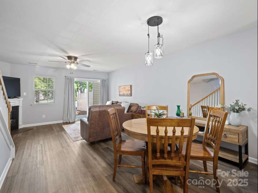 3414 Broadwick Street, Charlotte, NC 28213.  MLS# CAR4271892, YatesRealty ID 26318. Dining Area