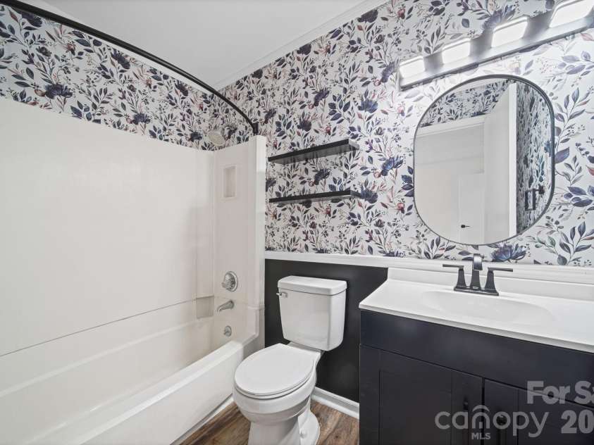 11023 Harrowfield Road, Charlotte, NC 28226.  MLS# CAR4385882, YatesRealty ID 26319. 