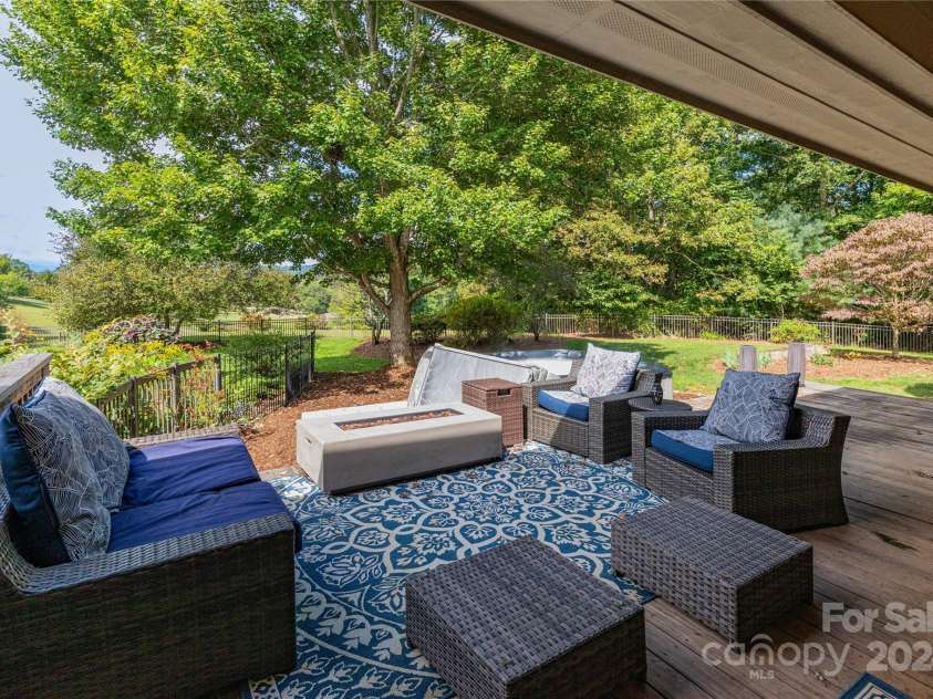 30 Rilandwell Drive, Fletcher, NC 28732.  MLS# CAR4181233, YatesRealty ID 26319. 