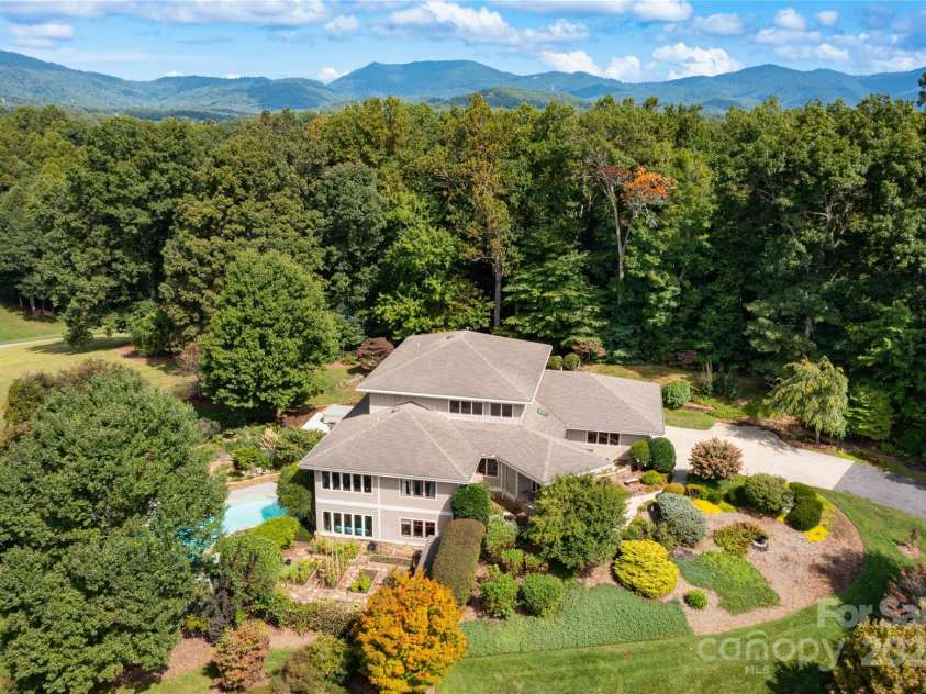 30 Rilandwell Drive, Fletcher, NC 28732.  MLS# CAR4181233, YatesRealty ID 26319. 