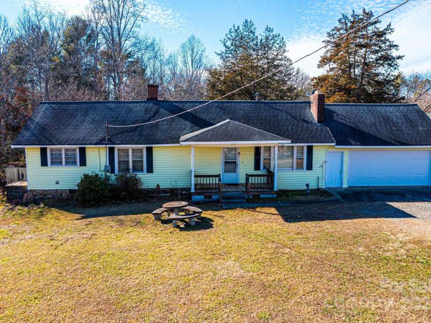 4663 Kings Creek Church Road, Lenoir, NC 28645.  MLS# CAR4213466, YatesRealty ID 2632. 