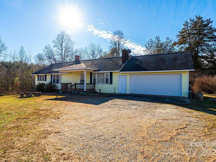 4663 Kings Creek Church Road, Lenoir, NC 28645.  MLS# CAR4213466, YatesRealty ID 2632. 