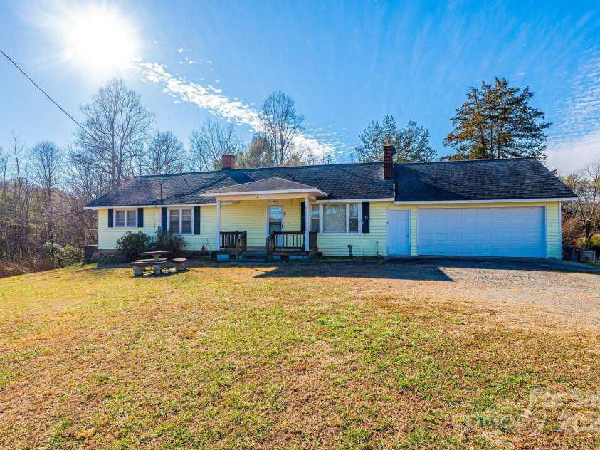 4663 Kings Creek Church Road, Lenoir, NC 28645.  MLS# CAR4213466, YatesRealty ID 2632. 