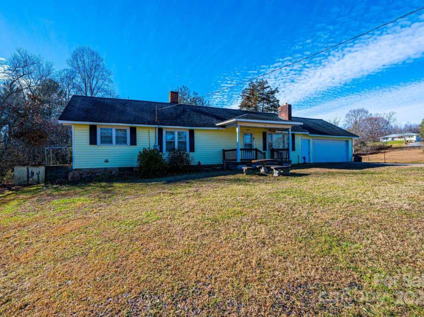 4663 Kings Creek Church Road, Lenoir, NC 28645.  MLS# CAR4213466, YatesRealty ID 2632. 