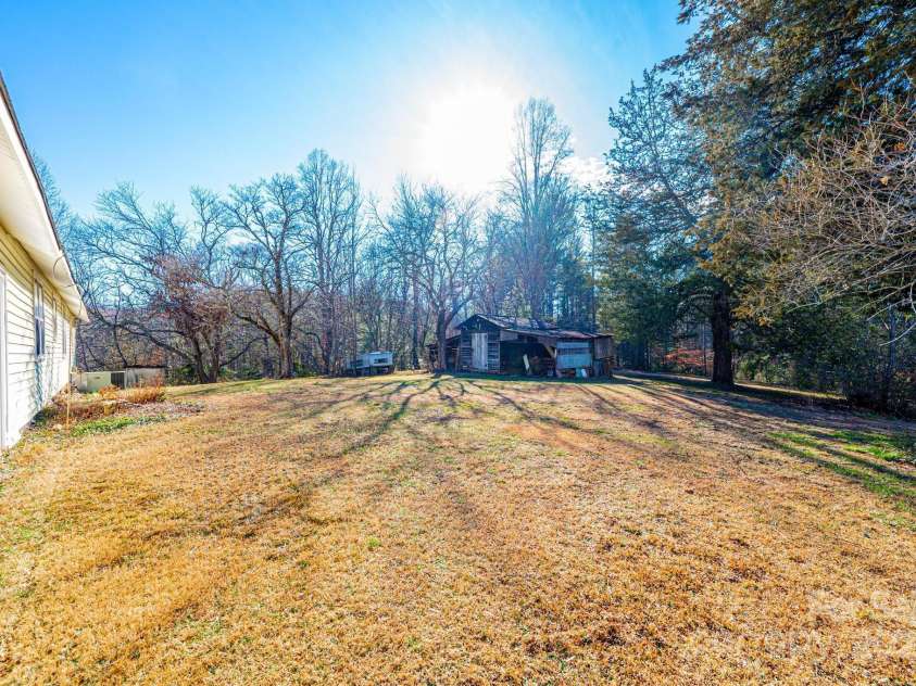4663 Kings Creek Church Road, Lenoir, NC 28645.  MLS# CAR4213466, YatesRealty ID 2632. 