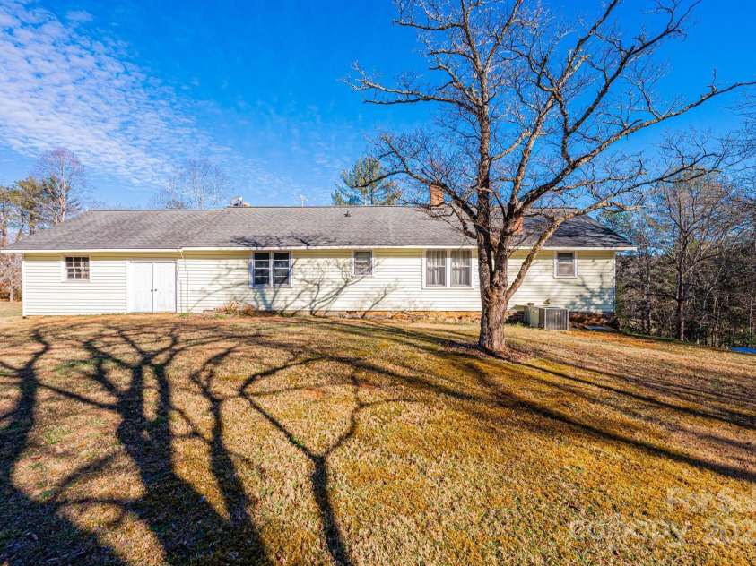 4663 Kings Creek Church Road, Lenoir, NC 28645.  MLS# CAR4213466, YatesRealty ID 2632. 