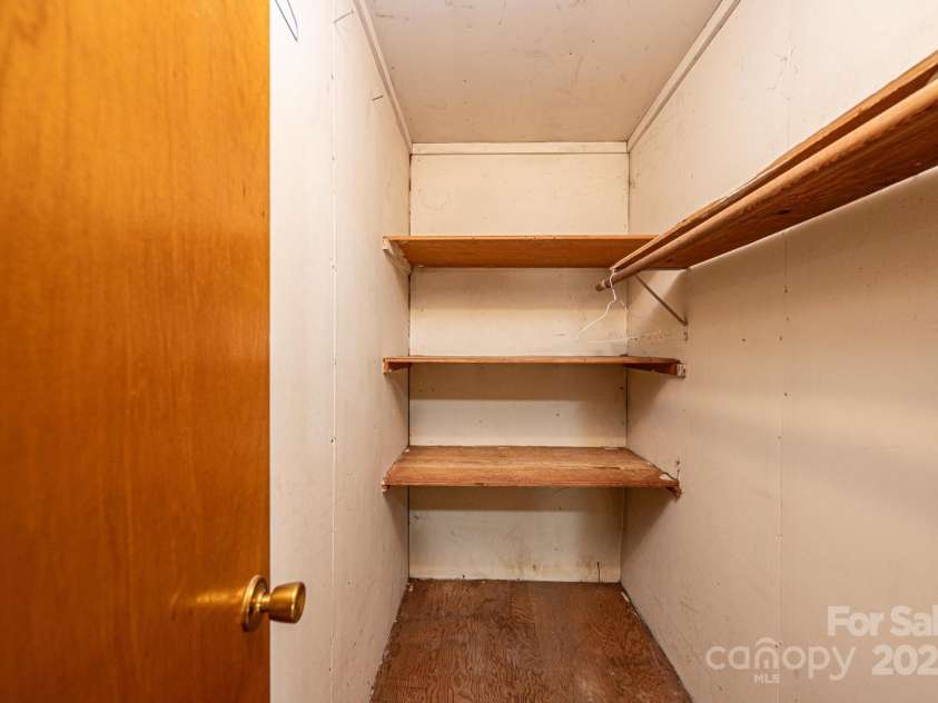 4663 Kings Creek Church Road, Lenoir, NC 28645.  MLS# CAR4213466, YatesRealty ID 2632. 