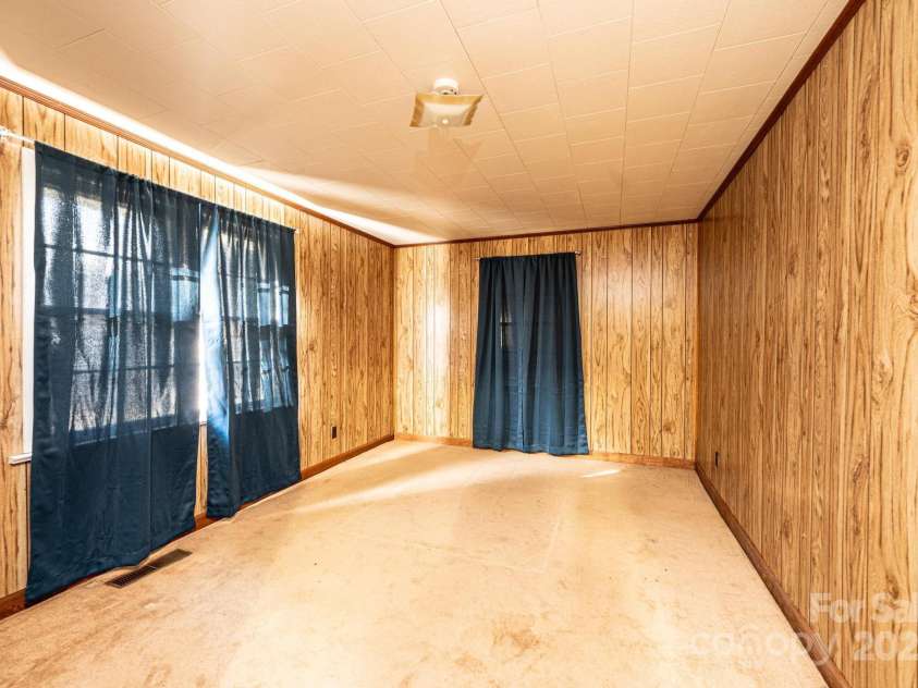 4663 Kings Creek Church Road, Lenoir, NC 28645.  MLS# CAR4213466, YatesRealty ID 2632. Bedroom