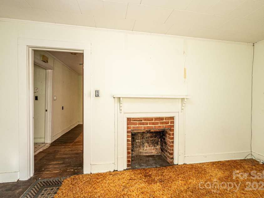 4663 Kings Creek Church Road, Lenoir, NC 28645.  MLS# CAR4213466, YatesRealty ID 2632. Bedroom