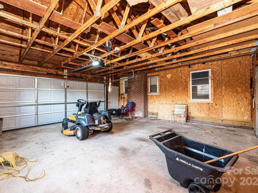 4663 Kings Creek Church Road, Lenoir, NC 28645.  MLS# CAR4213466, YatesRealty ID 2632. Garage