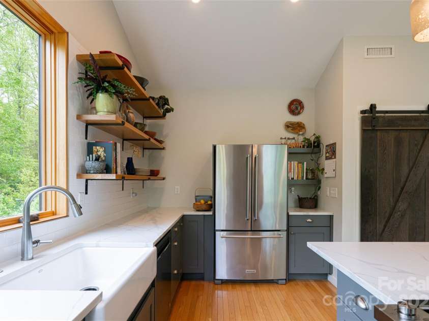 2057 Riceville Road, Asheville, NC 28805.  MLS# CAR4252672, YatesRealty ID 26320. Kitchen