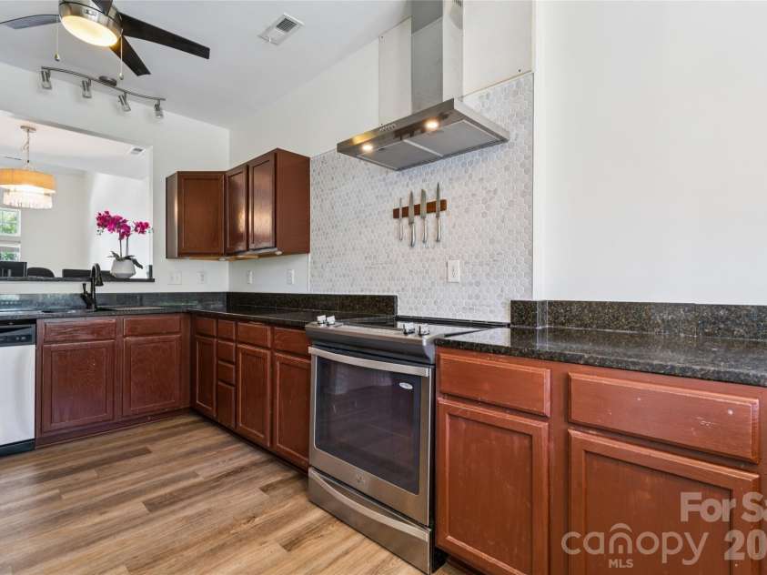 133 Kallie Loop, Mooresville, NC 28117.  MLS# CAR4386439, YatesRealty ID 26321. 