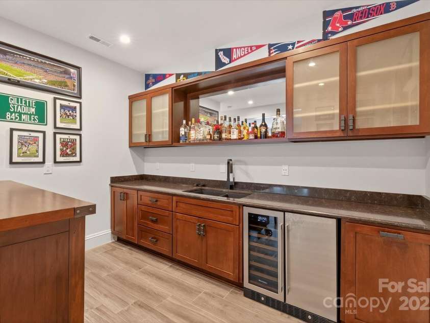 1505 Hawkstone Drive, Waxhaw, NC 28173.  MLS# CAR4279885, YatesRealty ID 26322. 