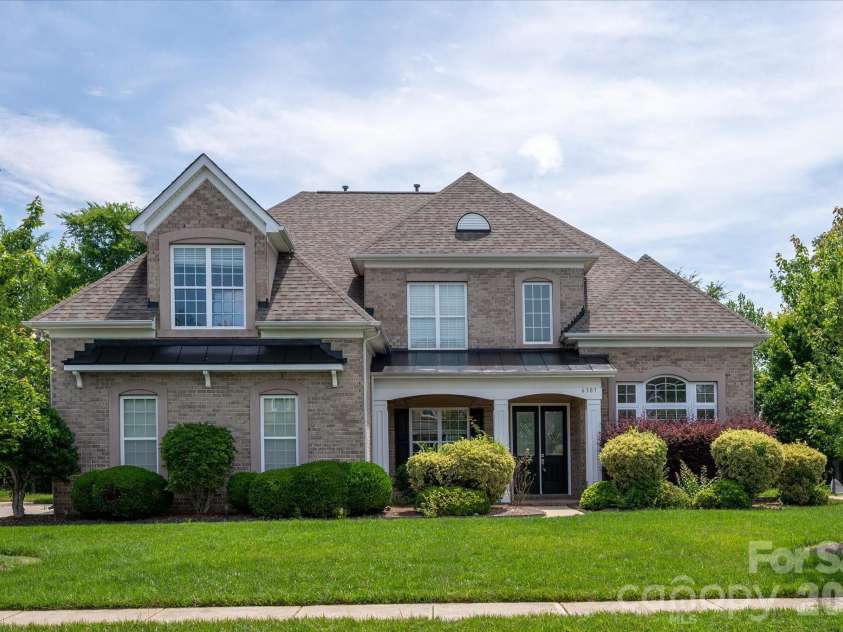 6507 Springs Mill Road, Charlotte, NC 28277.  MLS# CAR4386834, YatesRealty ID 26322. 