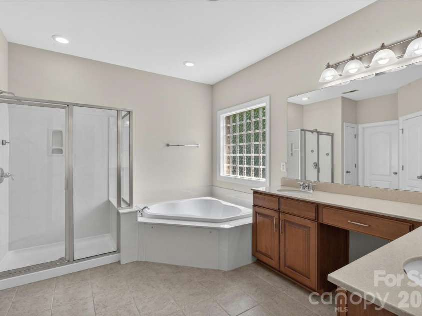 6507 Springs Mill Road, Charlotte, NC 28277.  MLS# CAR4386834, YatesRealty ID 26322. 