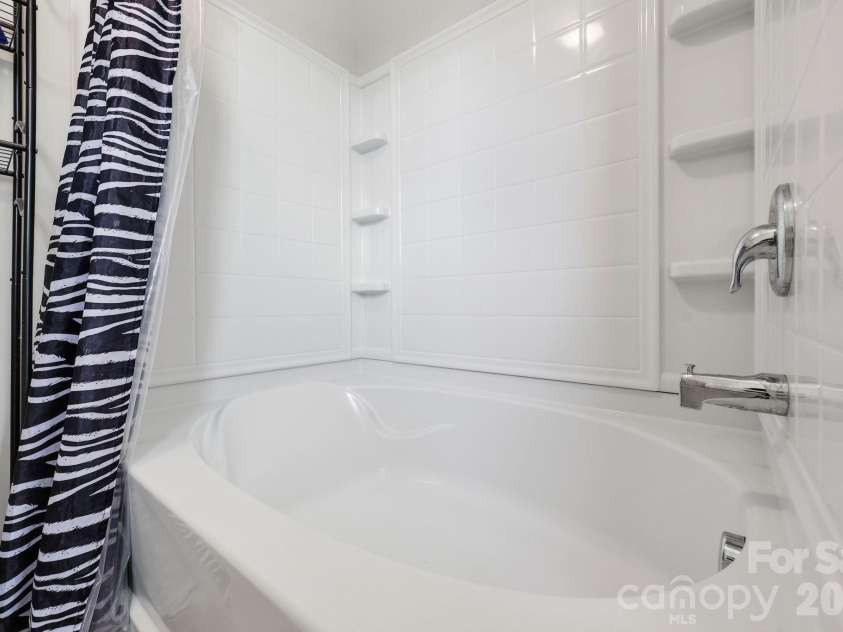 359 Morning Dew Drive, Concord, NC 28025.  MLS# CAR4379729, YatesRealty ID 26324. 