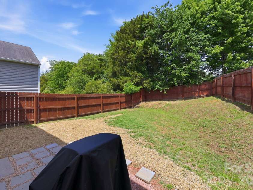 359 Morning Dew Drive, Concord, NC 28025.  MLS# CAR4379729, YatesRealty ID 26324. 