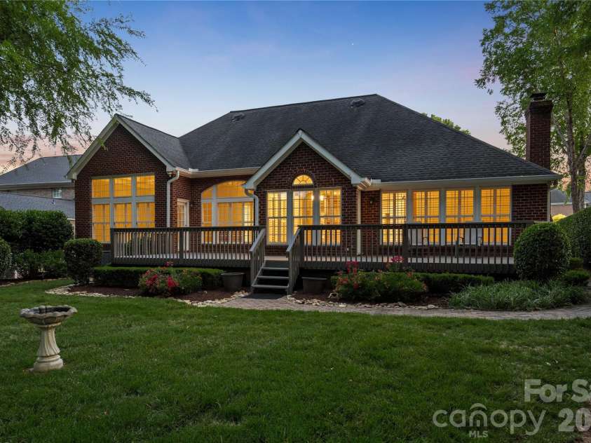 9311 Brentfield Road, Huntersville, NC 28078.  MLS# CAR4382163, YatesRealty ID 26327. 