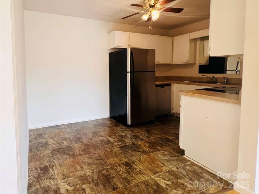 111 Stroupe Road, Gastonia, NC 28056.  MLS# CAR4280540, YatesRealty ID 26328. 