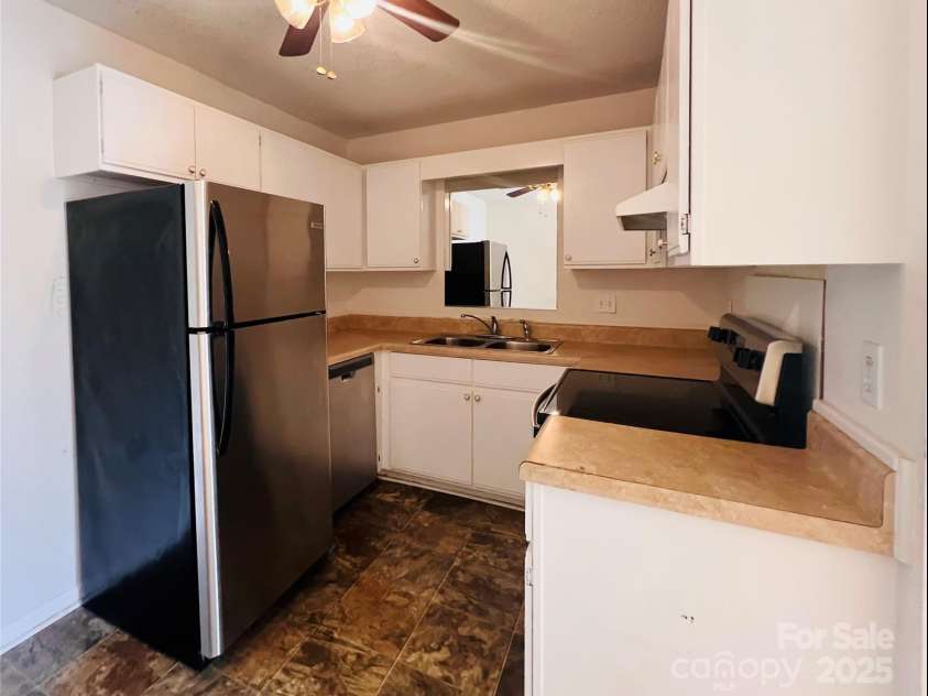 111 Stroupe Road, Gastonia, NC 28056.  MLS# CAR4280540, YatesRealty ID 26328. 