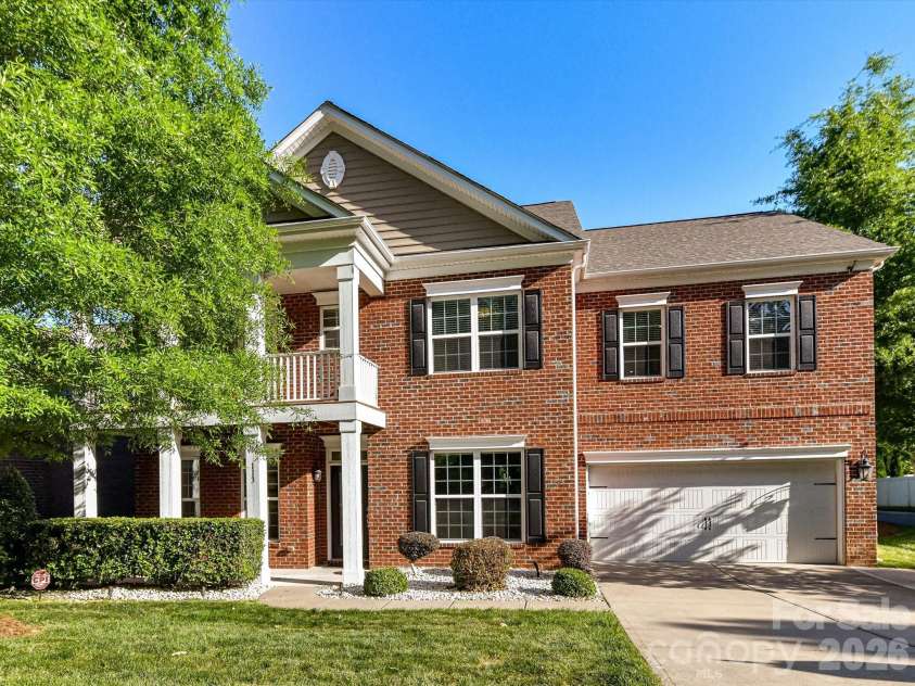 113 Hillandale Road, Charlotte, NC 28270.  MLS# CAR4401003, YatesRealty ID 26329. 