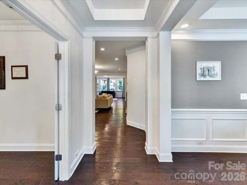113 Hillandale Road, Charlotte, NC 28270.  MLS# CAR4401003, YatesRealty ID 26329. 