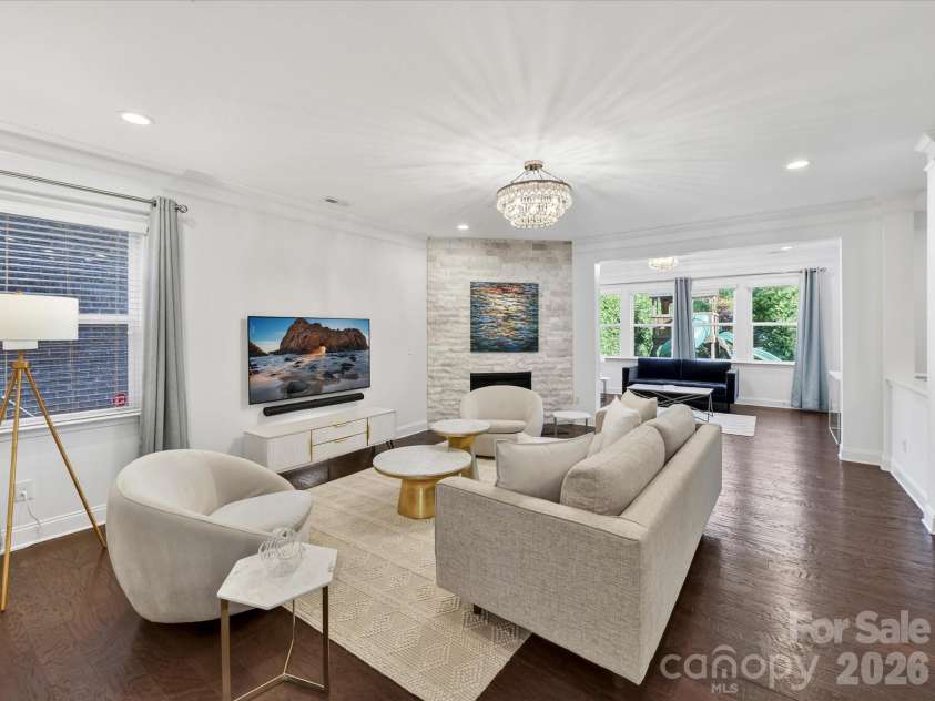113 Hillandale Road, Charlotte, NC 28270.  MLS# CAR4401003, YatesRealty ID 26329. 