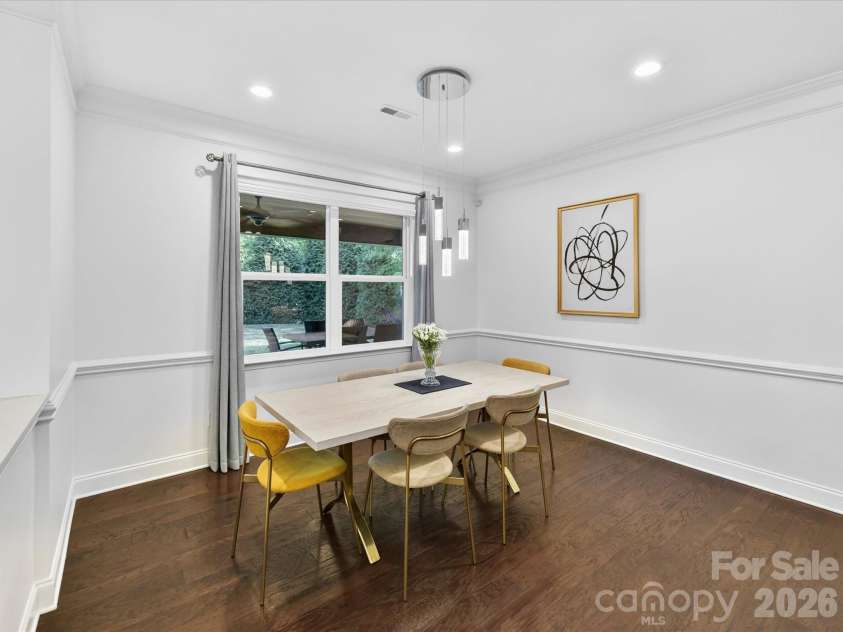 113 Hillandale Road, Charlotte, NC 28270.  MLS# CAR4401003, YatesRealty ID 26329. 
